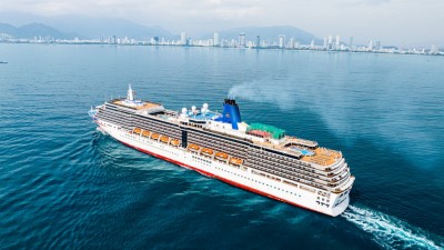 Tàu du lịch biển Arcadia mang hơn 1.700 khách du...
